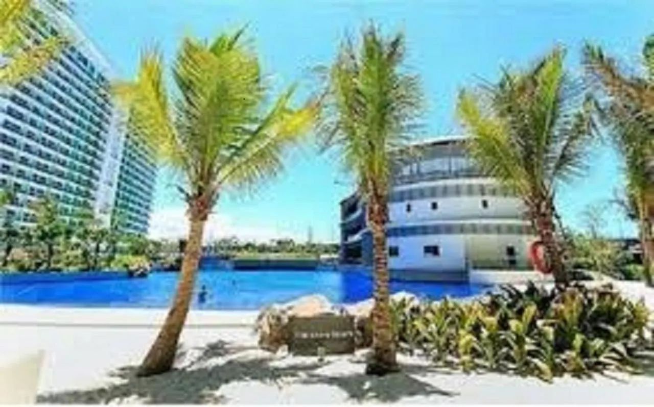 Azure Urban Residence Resort A9 Near Sm Mall Bicutan W/ Balcony Manila 0*,  Philippines