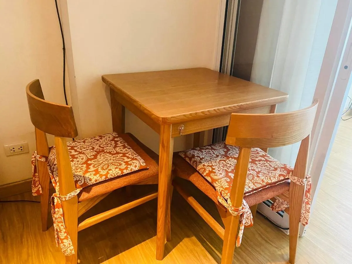 Apartment Azure Urban Residence Resort A9 Near Sm Mall Bicutan W/ Balcony Manila
