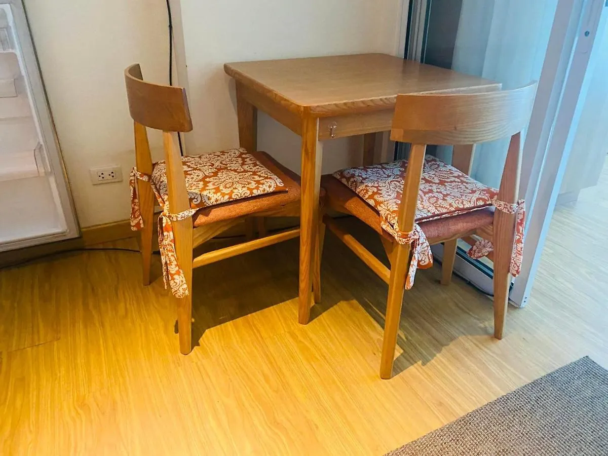 Apartment Azure Urban Residence Resort A9 Near Sm Mall Bicutan W/ Balcony Manila