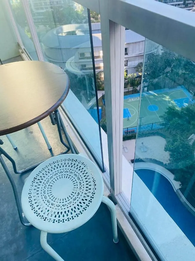 Azure Urban Residence Resort A9 Near Sm Mall Bicutan W/ Balcony Manila Apartment