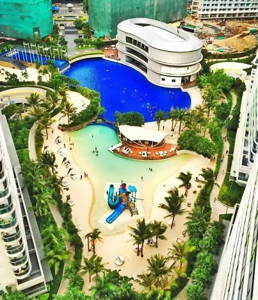 Azure Urban Residence Resort A9 Near Sm Mall Bicutan W/ Balcony Manila 0*,
