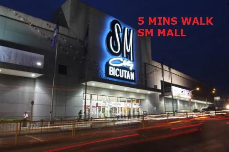 Apartment Azure Urban Residence Resort A9 Near Sm Mall Bicutan W/ Balcony Manila Philippinen