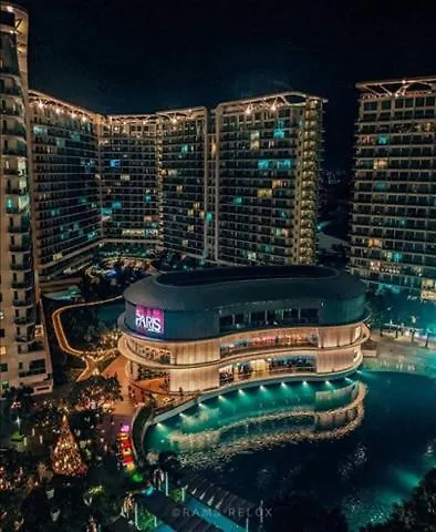 Azure Urban Residence Resort A9 Near Sm Mall Bicutan W/ Balcony Manila Apartment